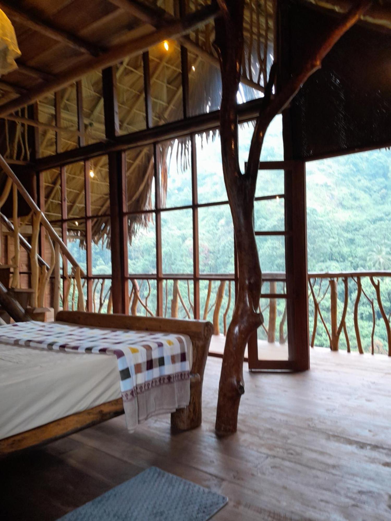 Wood Palace Ella Habitación foto